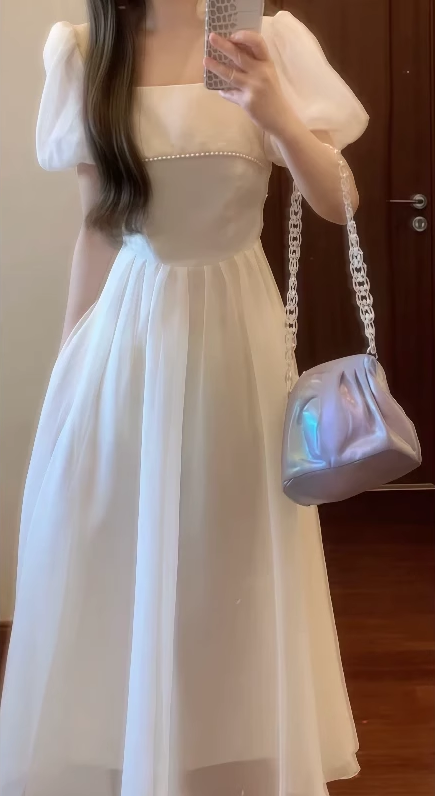 Beautiful dress French square neck puff sleeve dress temperament waist A-line dress R0643