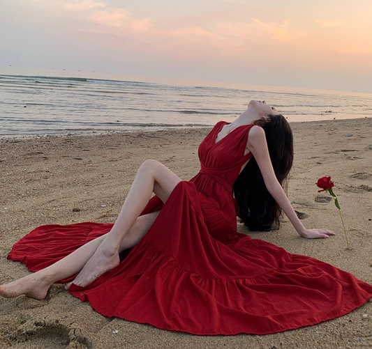 Backless V-neck swing dress new style slim seaside holiday beach dress atmosphere R1608