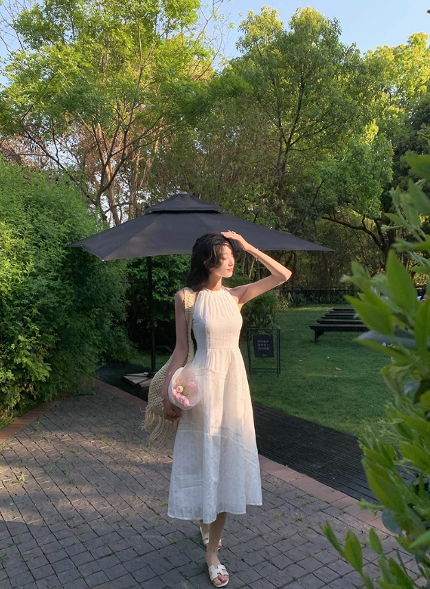 French style white sleeveless halter neck off-shoulder dress midi dress women's summer new style R4377