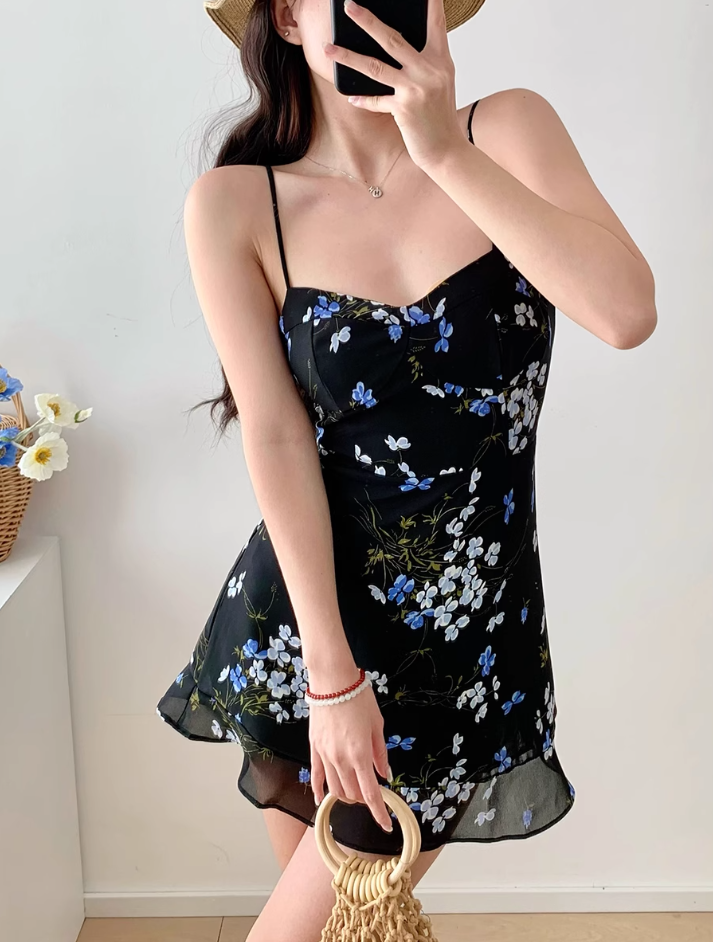 Retro black bottom floral suspender dress slim fit ruffled holiday dress R2805