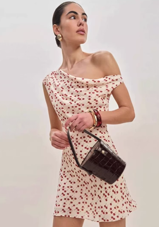 Dress French cherry one-shoulder dress slim fit half-shoulder wear suspender skirt R2919