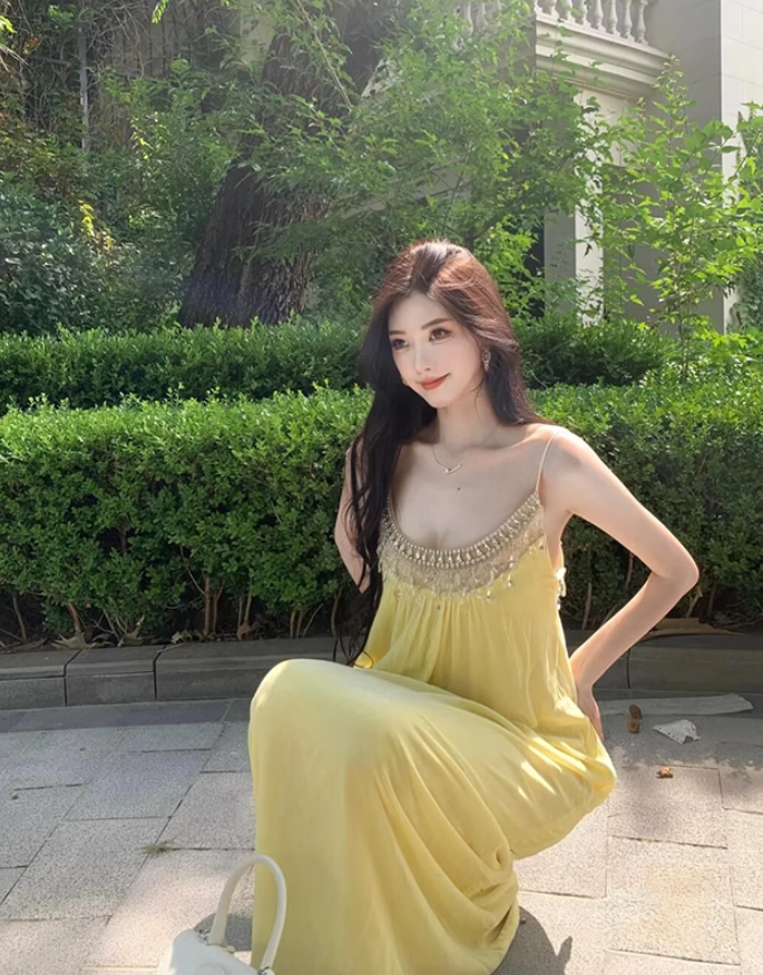 French style beautiful yellow temperament sling dress loose lazy holiday beach dress R1588