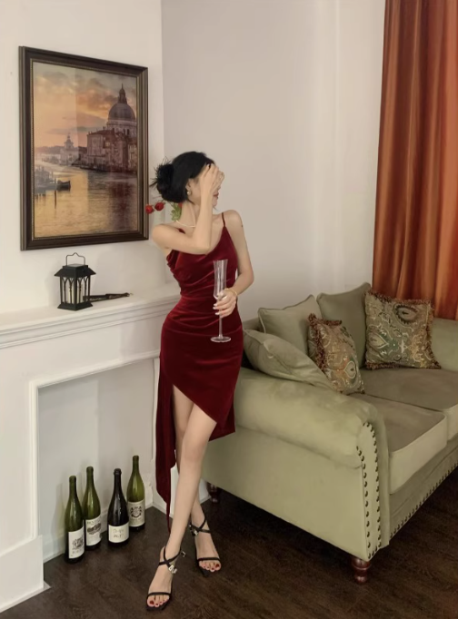 Velvet suspender dress sexy slit irregular inner skirt evening dress R1532