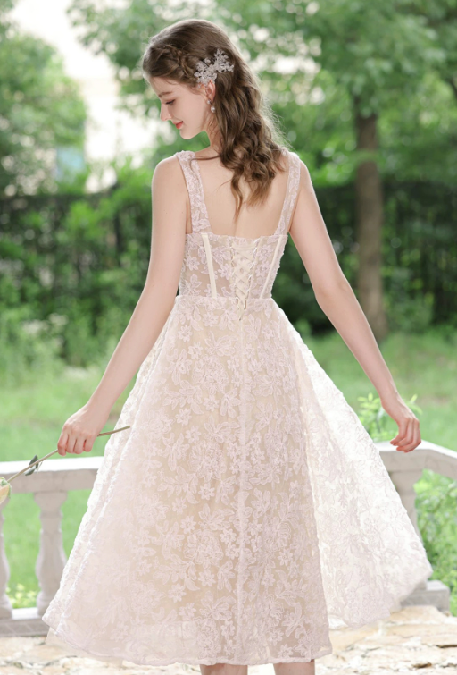 French Chic Ivory A-Line Spaghetti Straps Lace Embroidery Maxi Wedding Dress RS454