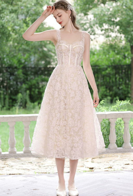 French Chic Ivory A-Line Spaghetti Straps Lace Embroidery Maxi Wedding Dress RS454