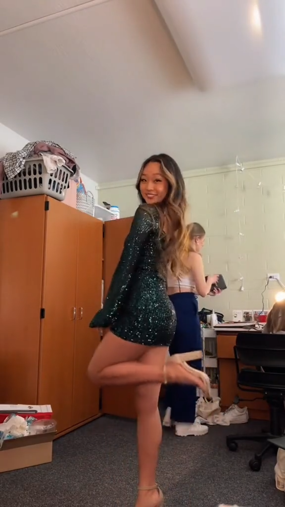 Dark green sequined square neckline waist slim A-line short skirt homecoming dress R5613