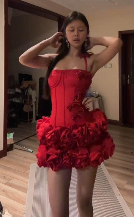 Red Spaghetti Strap Waist-Cinched Fitted Cloud Tiered Ruffle Hem Prom Dress R7124