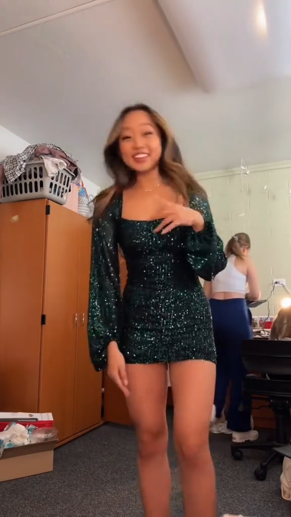 Dark green sequined square neckline waist slim A-line short skirt homecoming dress R5613