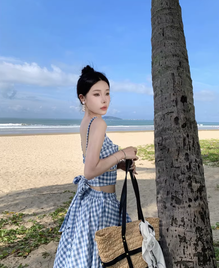 Travel wear women's beach dress backless blue and white plaid skirt a-line suit R1567