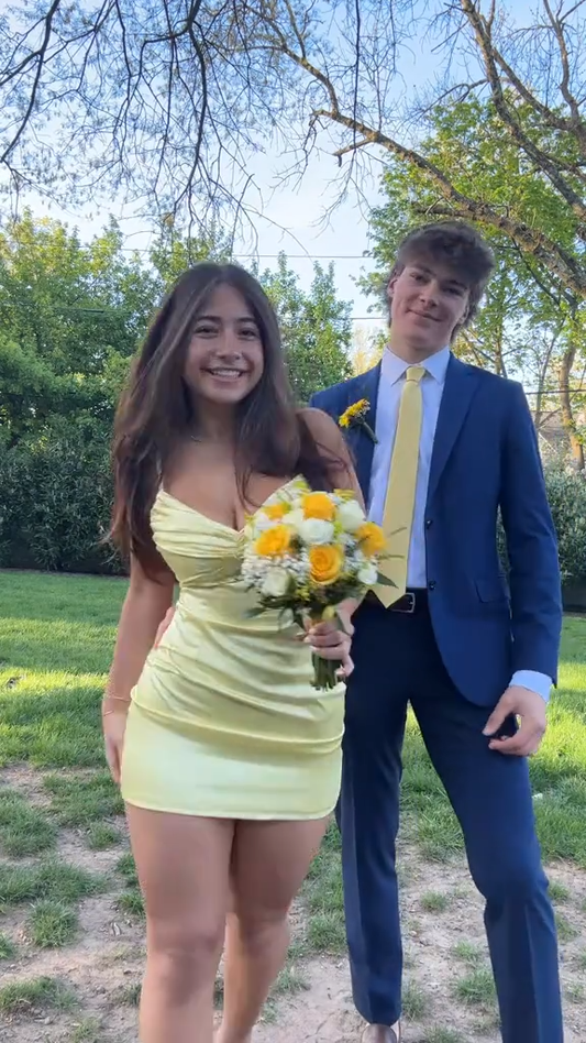 Light yellow suspender low-cut sexy hip-wrapped miniskirt homecoming dress R5574