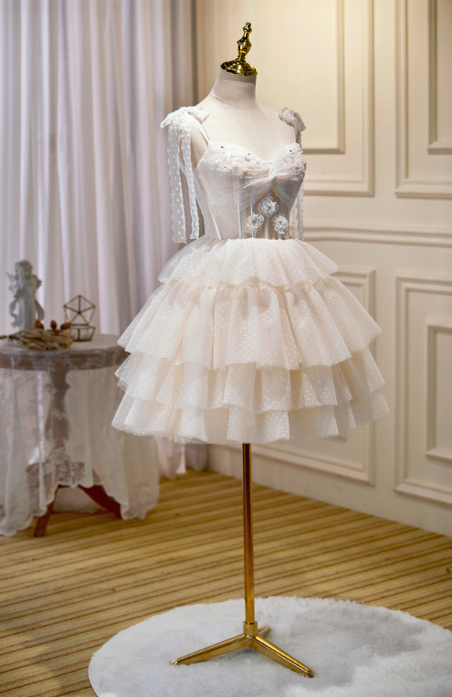 Elegant Champagne Homecoming Dress ,Tulle Frilled Applique Corset Short Prom Dress RS1684
