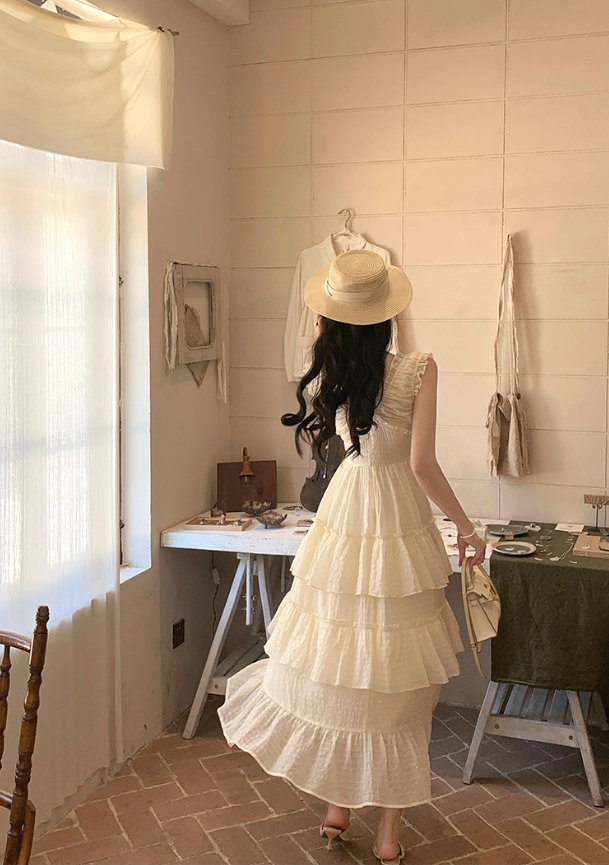 French retro V-neck ruffled cake skirt sleeveless gentle style holiday long skirt R4298