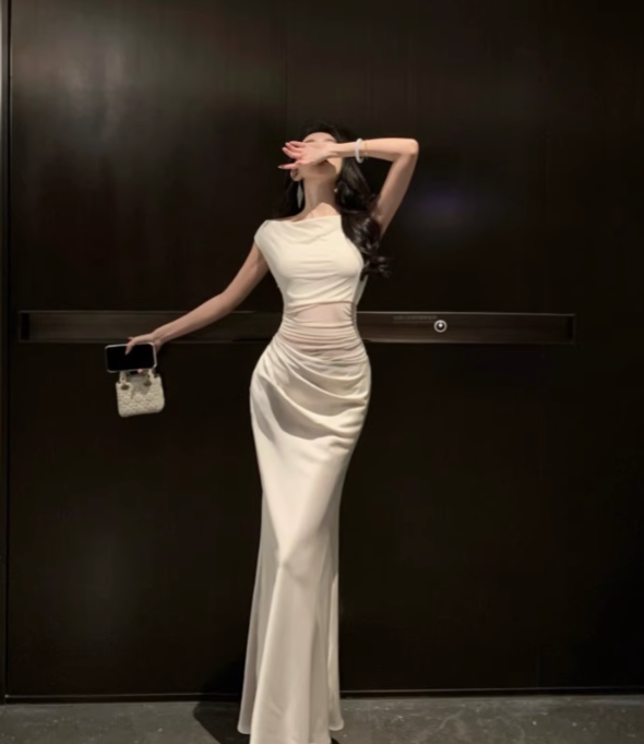 Satin off-shoulder dress, slim fit, waist-hugging, hip-hugging suspender long dress R1502