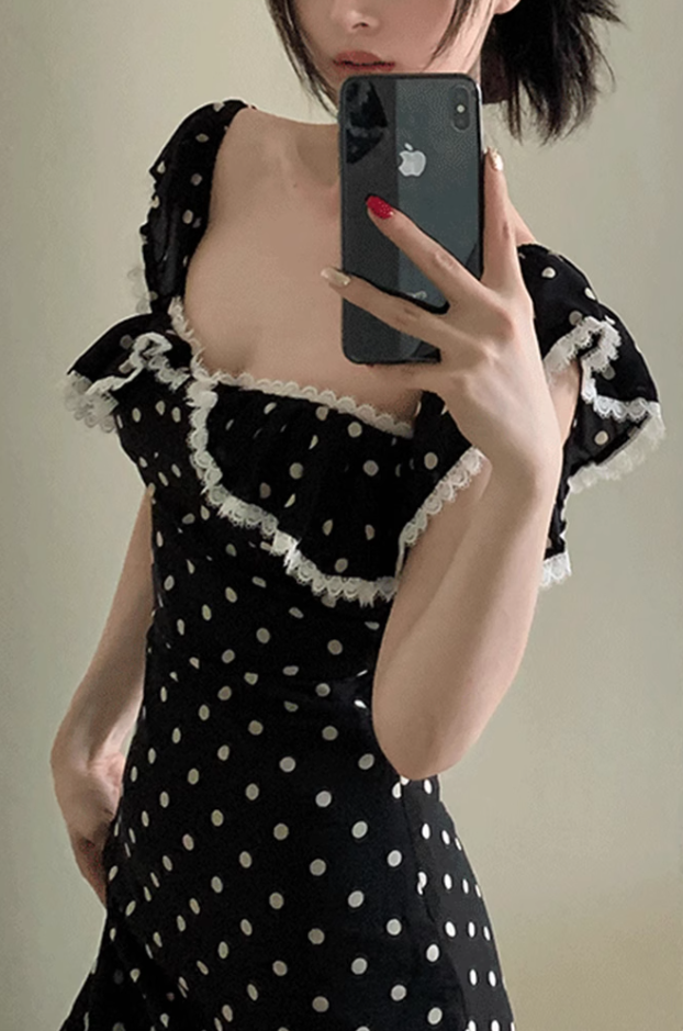 French retro lace ruffled polka dot dress 2025 slim holiday long dress R1158