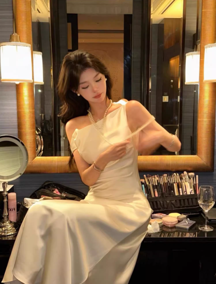 French style swing collar off-shoulder dress 2025 temperament satin fishtail high-end skirt R1479