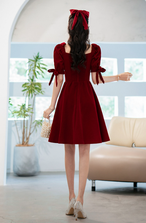 Elegant Burgundy Homecoming Dress ,Silky Satin Corset Short Prom Dress RS1685