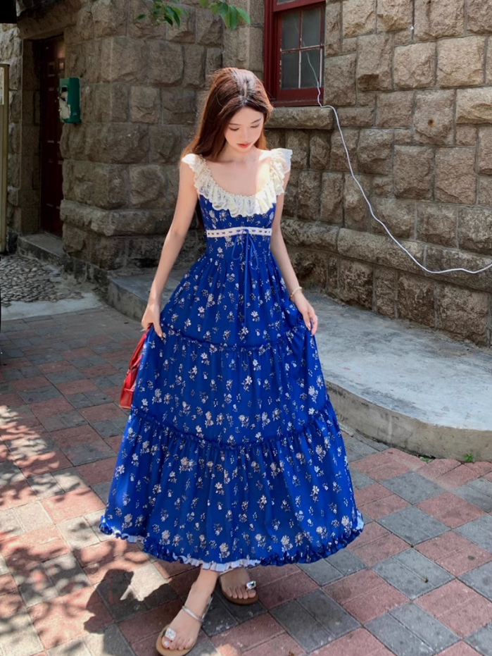 Lace stitching U-neck floral long dress French romantic holiday Klein blue suspender dress R1727