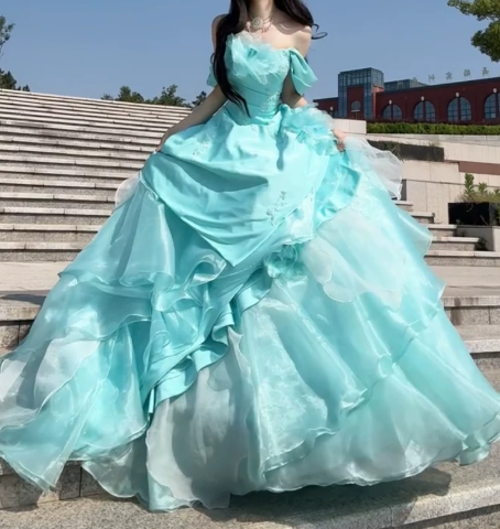 Elegant Mint Green Ball Gown Off-the-shoulder Applique Corset Maxi Quinceanera Dress RS567
