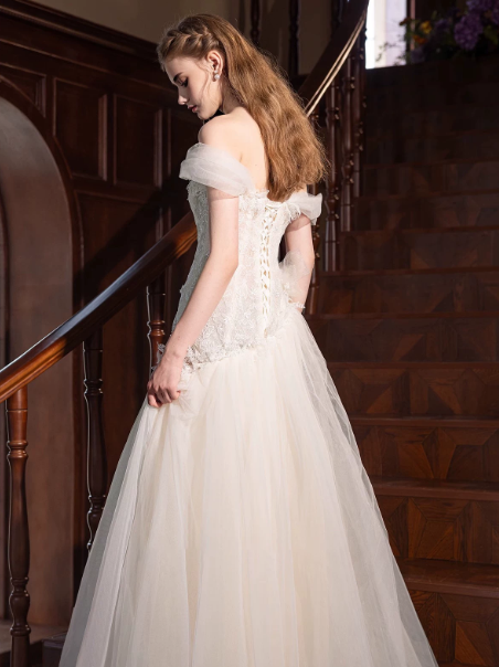 French Chic White A-Line Off-the-shoulder Embroidery Maxi Wedding Dress RS569