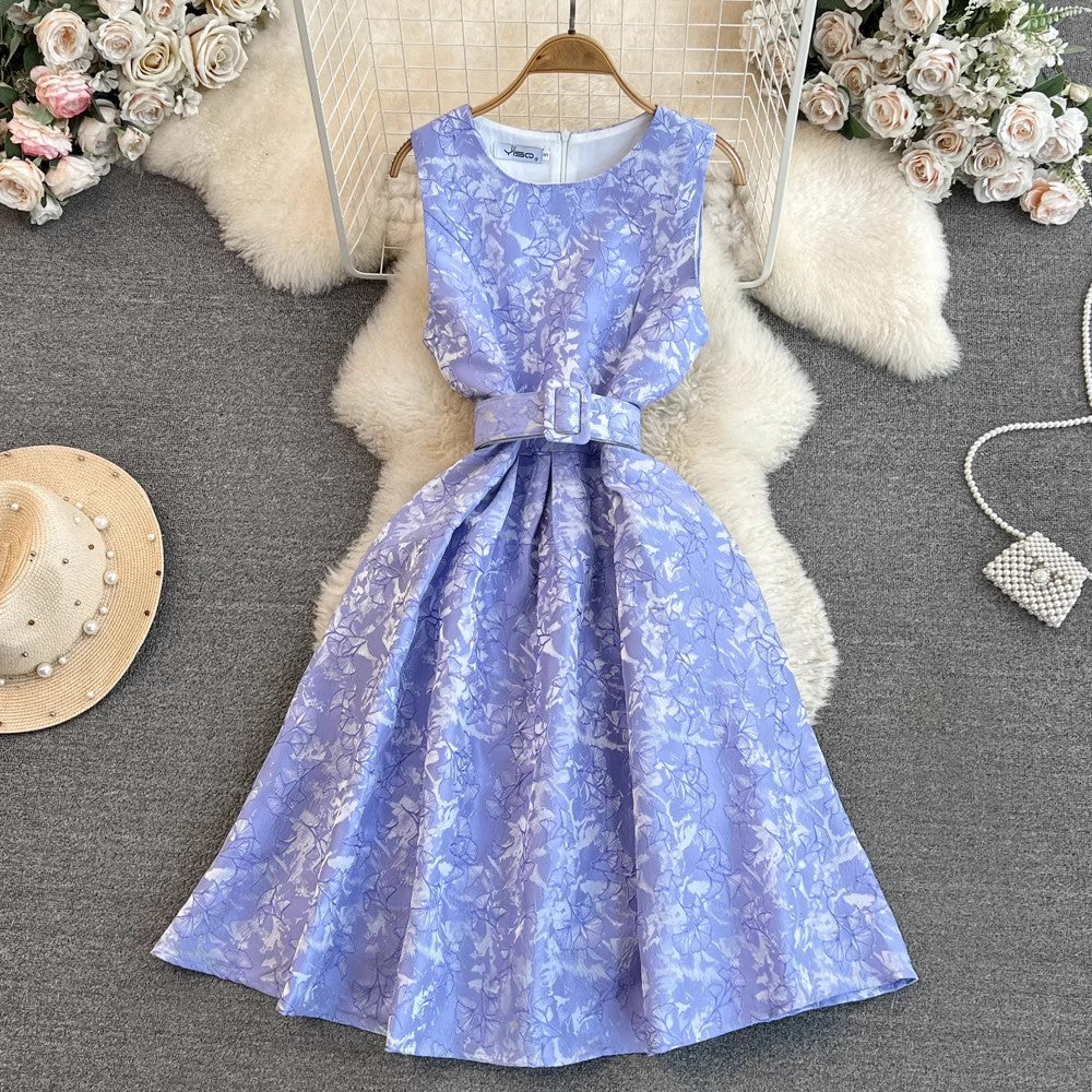 Fashionable sleeveless round neck A-line dress      S3950