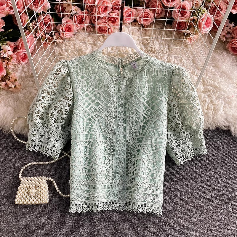 Puff-sleeved lace shirt short-sleeved solid color short top for women      S3898