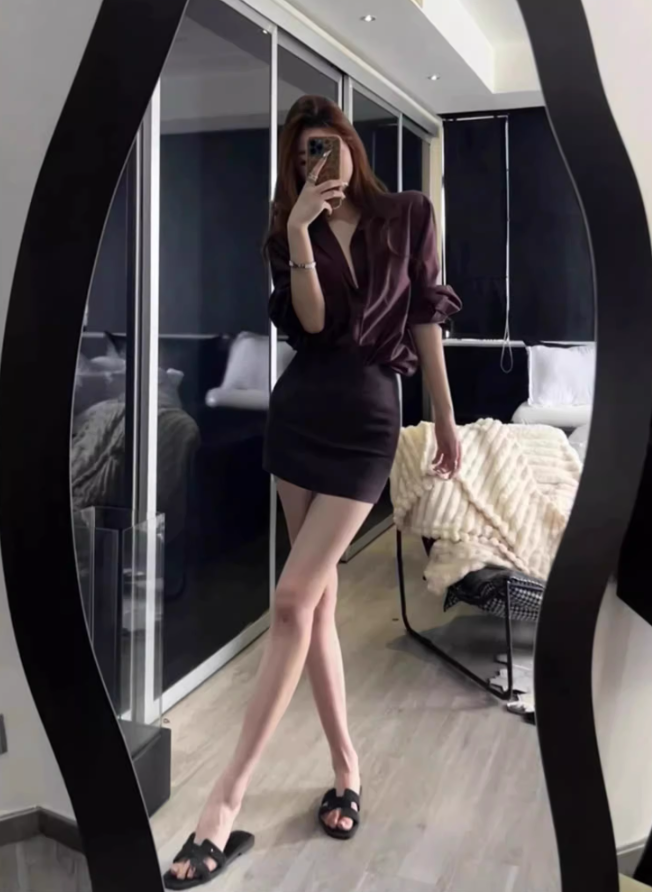 Royal sister style loose long-sleeved shirt 2025 high-end hot girl hip skirt suit R1402