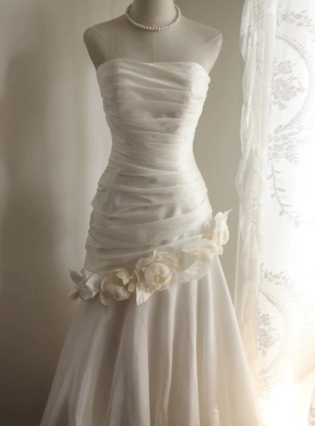 French Chic White Mermaid Strapless Applique Maxi Wedding Dress RS613