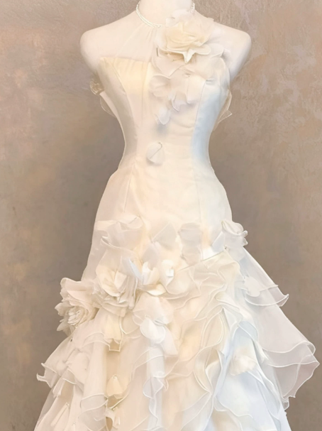 French Chic White Ruffled Mermaid Strapless Applique Maxi Wedding Dress RS614