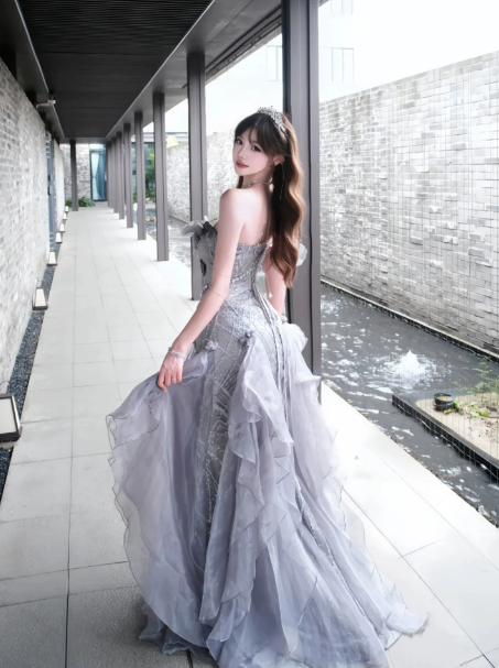 Elegant Sliver A-Line One-shoulder Corset Maxi Prom Dress Party Dress RS615