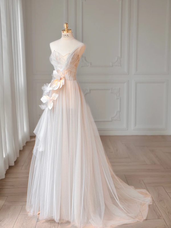 Light pink strapless bridal gown with slim waist and elegant skirt R6011