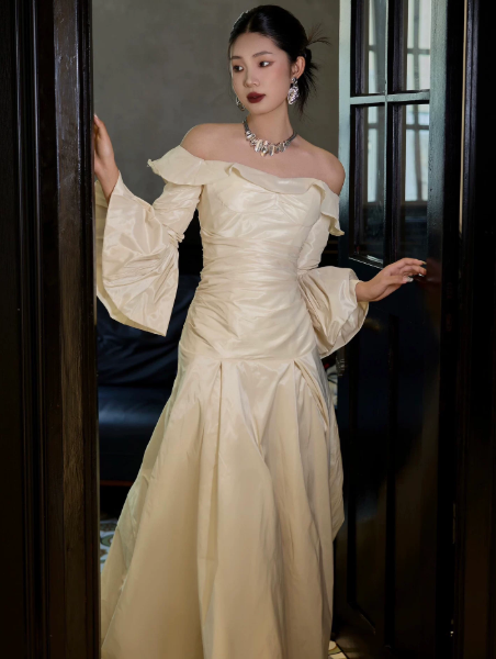 French Chic Ivory Bateau A-Line Satin Silky Corset Maxi Wedding Dress RS2512