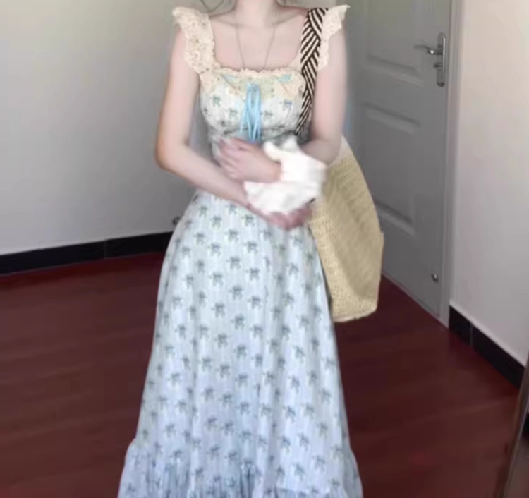 Blue floral dress gentle temperament beautiful summer skirt R0762
