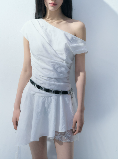White Off-Shoulder Mini Dress Women Ruched Waist Asymmetrical Hem Dress R9354