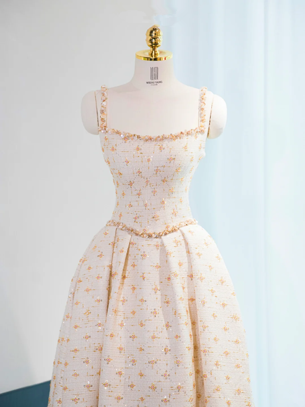 Light apricot halter-neck fitted long ball gown R9005