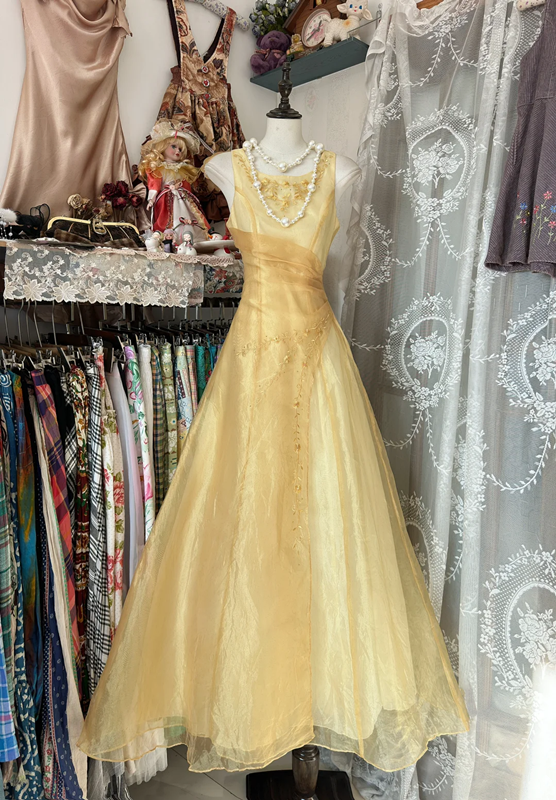 Yellow sleeveless fitted A-line maxi dress, ball gown R6289