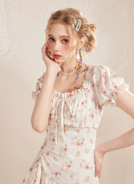 Vintage Coquette Floral Tiered Mini Dress With Puff Sleeves And Drawstring Neck R9318