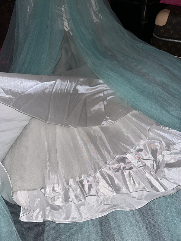 Light blue high-waisted fitted long ball gown R7048