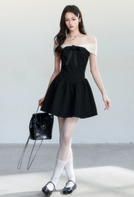 Black And White Off The Shoulder Mini Dress Women With Bow And Rose Detail R9406