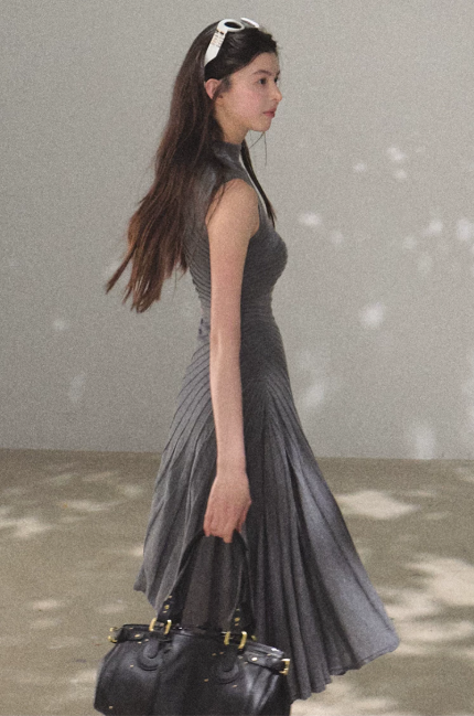 Grey Turtleneck Sleeveless Midi Dress Women Diagonal Ruched Asymmetrical Hem Dress R9357