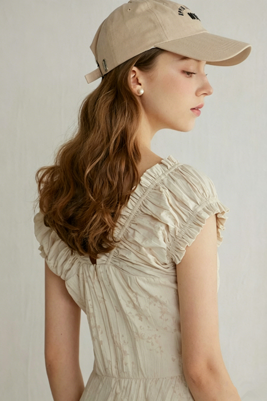 Beige Floral Print Mini Dress Women With Ruffled V-Neck And Puff Sleeves R9456
