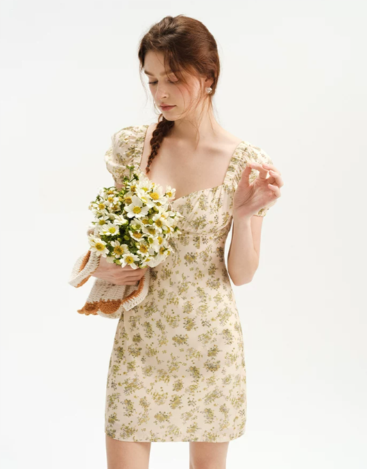 Beige Floral Print Mini Dress Women With Puff Sleeves And Square Neck R9467