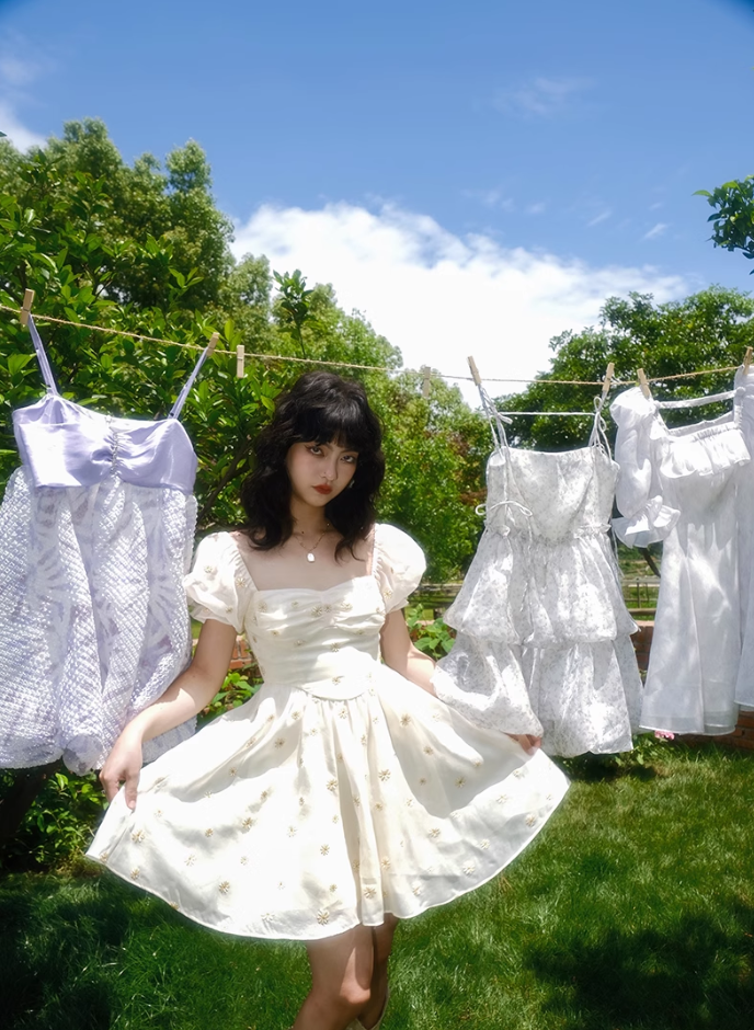 French puff sleeve white floral dress fairy temperament dress vacation R2762