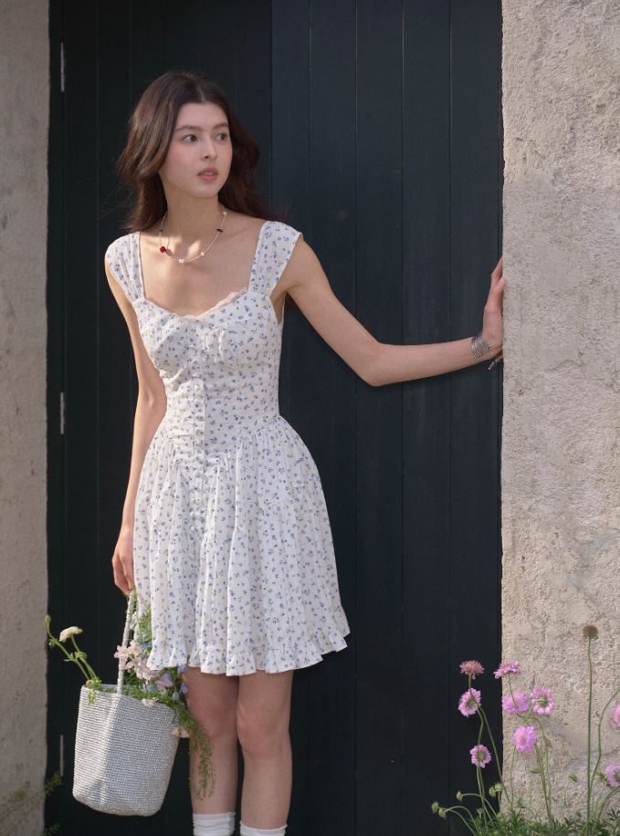 Tencel romantic slim floral dress women's summer French style sweet waist short skirt R3331