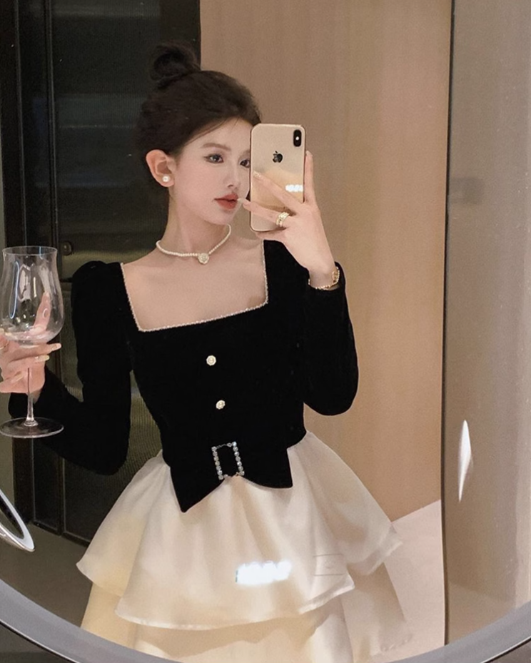 Birthday dress high-end Hepburn style dress high-end niche toast dress square collar dress R1798