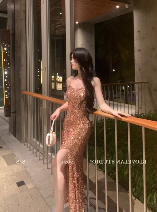 Sexy temperament high-end holiday slim slit slim hip wear suspender party long skirt R1561