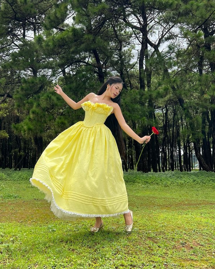 Vibrant Puffy Tiered Women's Prom Gown Yellow Waist Fitted Maxi Evening Dress Birthday Dress — Fall Outfit 2026 New  RS3415