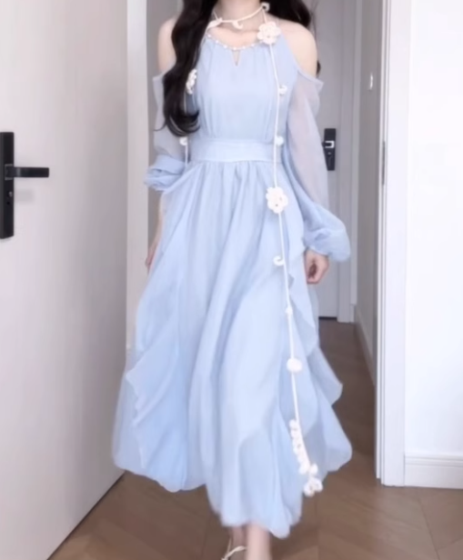 Blue off-shoulder halter neck dress gentle temperament beautiful dress R0741