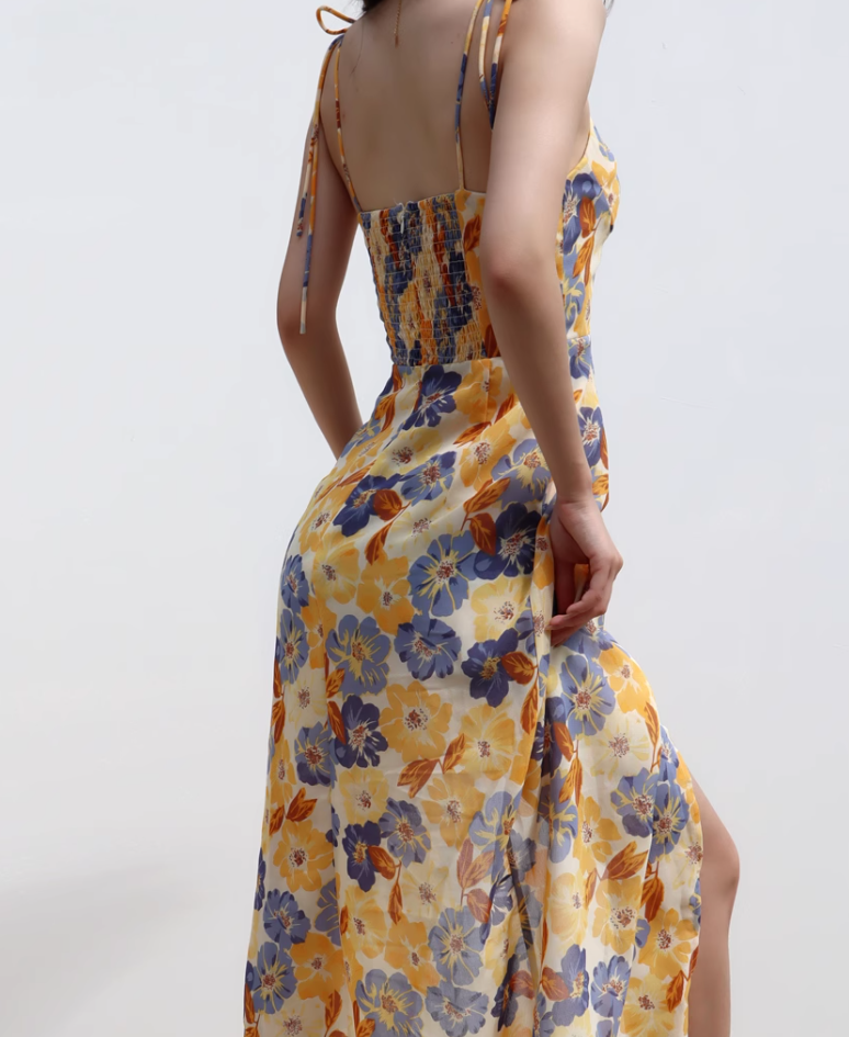 French retro slim fit dress with side slit and waist cinching for slimming effect, long suspender dress R2867