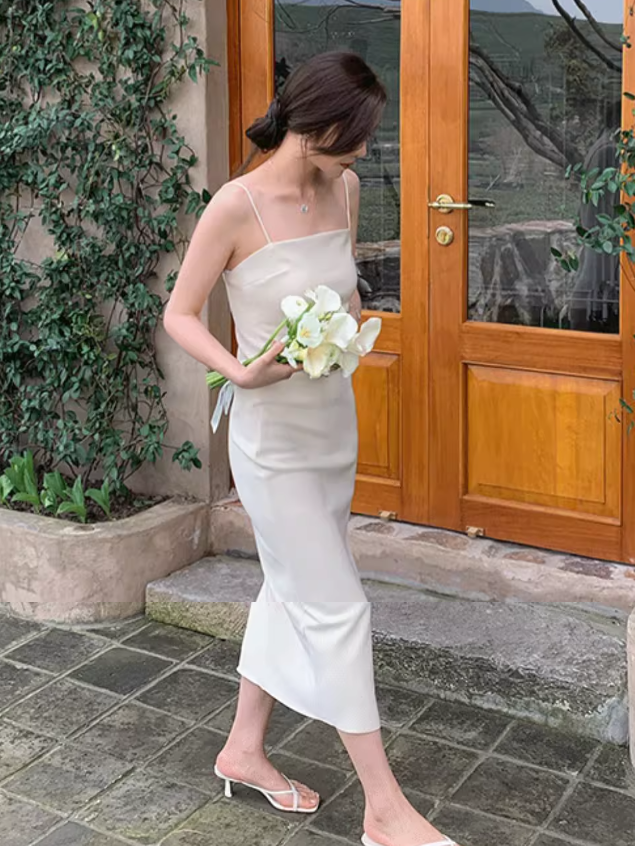 French sexy dress 2025 slim temperament medium and long inner wear high-end skirt R1466