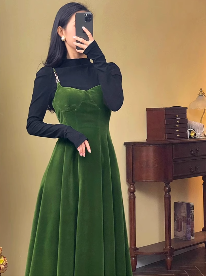Fairy French retro velvet suspender skirt slim fit waist long skirt dress R1722